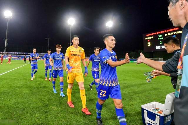 东欧合砍50分 独行侠大胜凯尔特人38分追至1-3